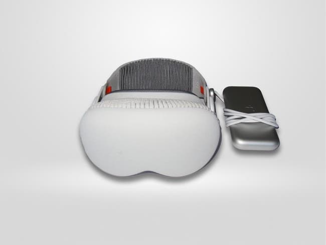 Apple Vision Pro VR Headset 1TB w/ Batteries/Head Straps/Charger product image